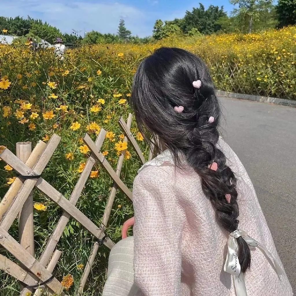 总之就是非常可爱～制服～